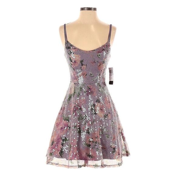 City Studio Party Pink Lavender Floral Seqin Fit & Flare Dress Size 1 NWT - Picture 1 of 10